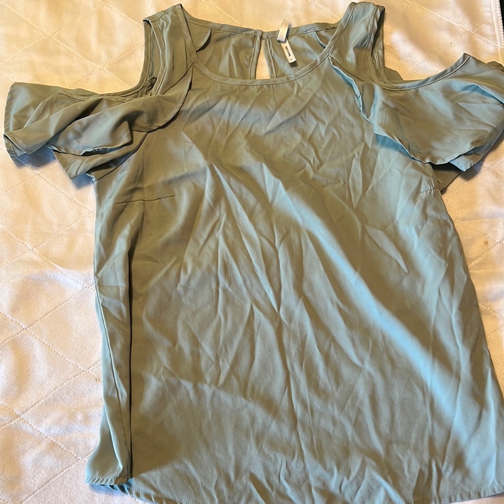 Large Top